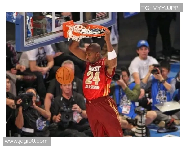 哈克曼足球明星的传奇之路与荣耀时刻全景回顾