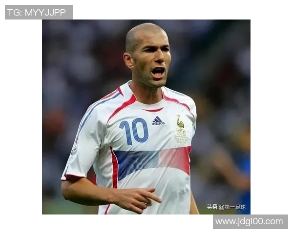 全球最受欢迎的足球明星盘点及其辉煌成就解析 全球最受欢迎的足球明星盘点及其辉煌成就解析