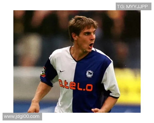 足球明星戴斯勒的辉煌历程与对足球的深刻影响分析 足球明星戴斯勒的辉煌历程与对足球的深刻影响分析